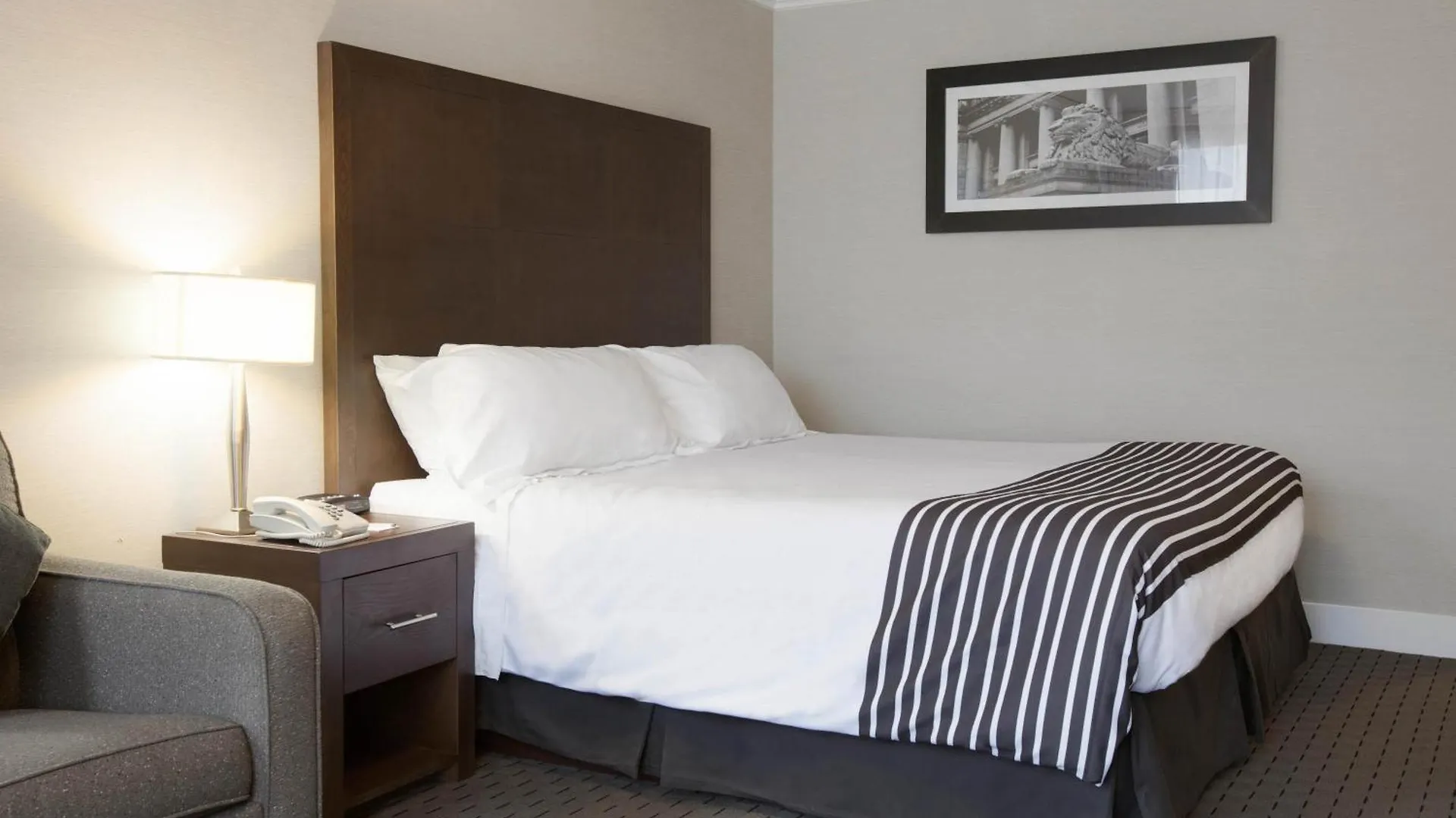 Sandman Hotel Vancouver Downtown